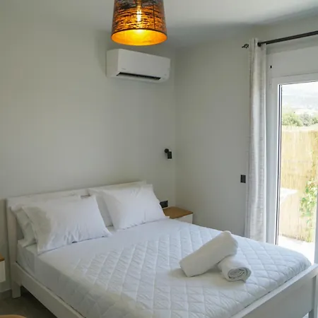 Mentoros Villas Karavados Exterior photo
