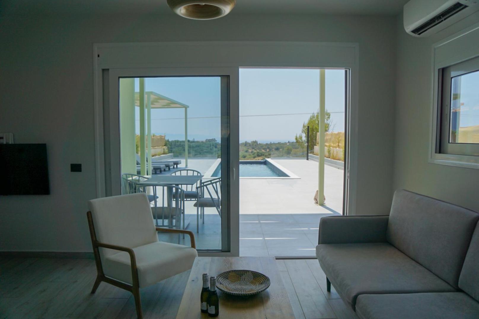Villa Mentoros